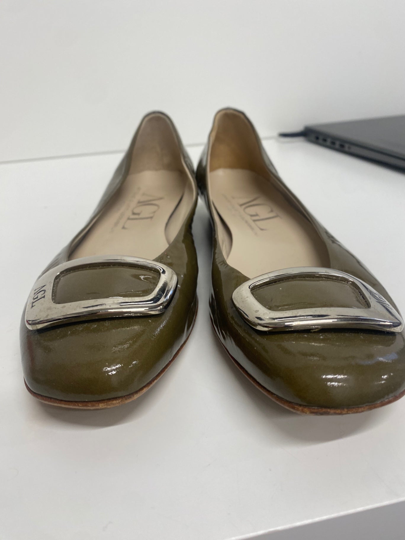 Fabulous AGL patent leather Ballet Flats Uk7 Olive Green LG276