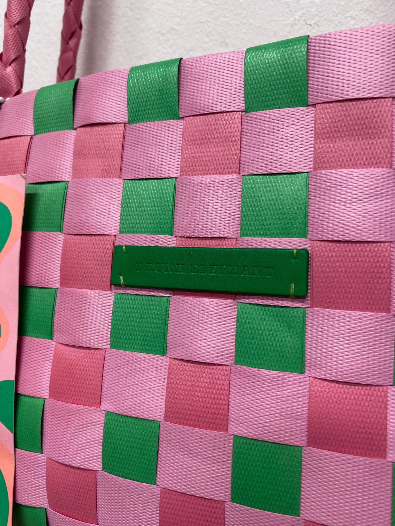 Fabulous Drunk Elephant Woven Tote Bag One Size Pink & Green LG276