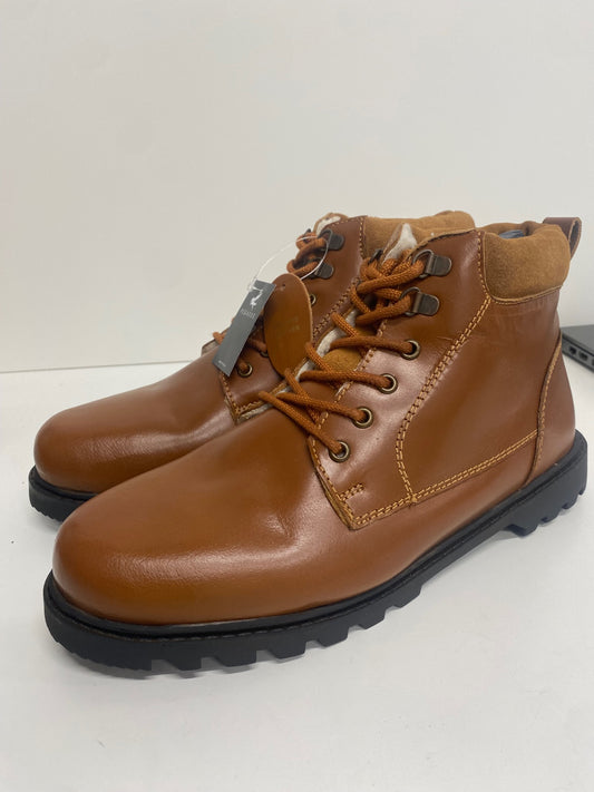 Fabulous Pegasus leather walking Boots Uk10 Brown LG276
