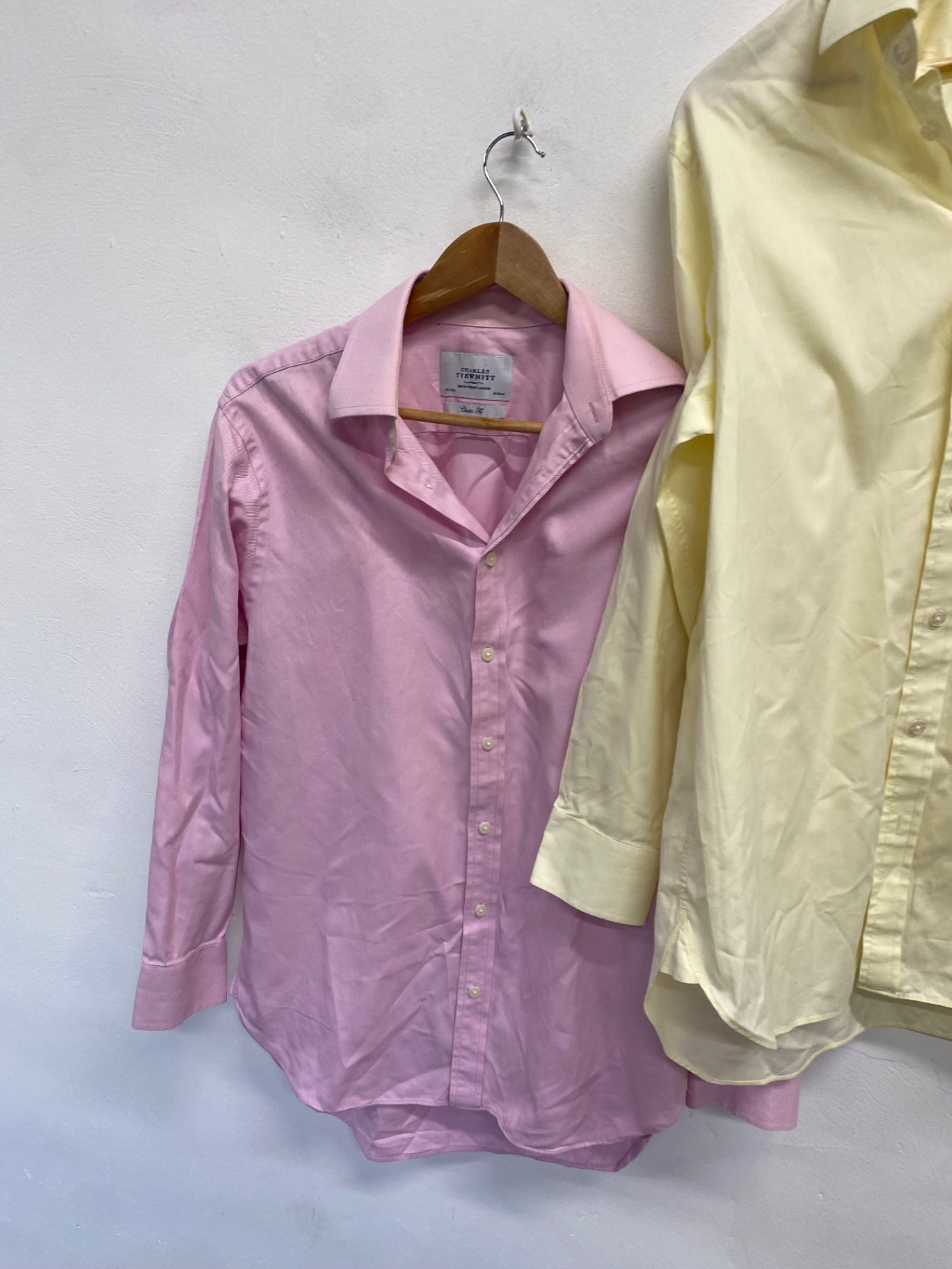 Fabulous duo of Charles Tyrwhitt Shirt 15.5" Pink and Yellow slim fit #850 LG276