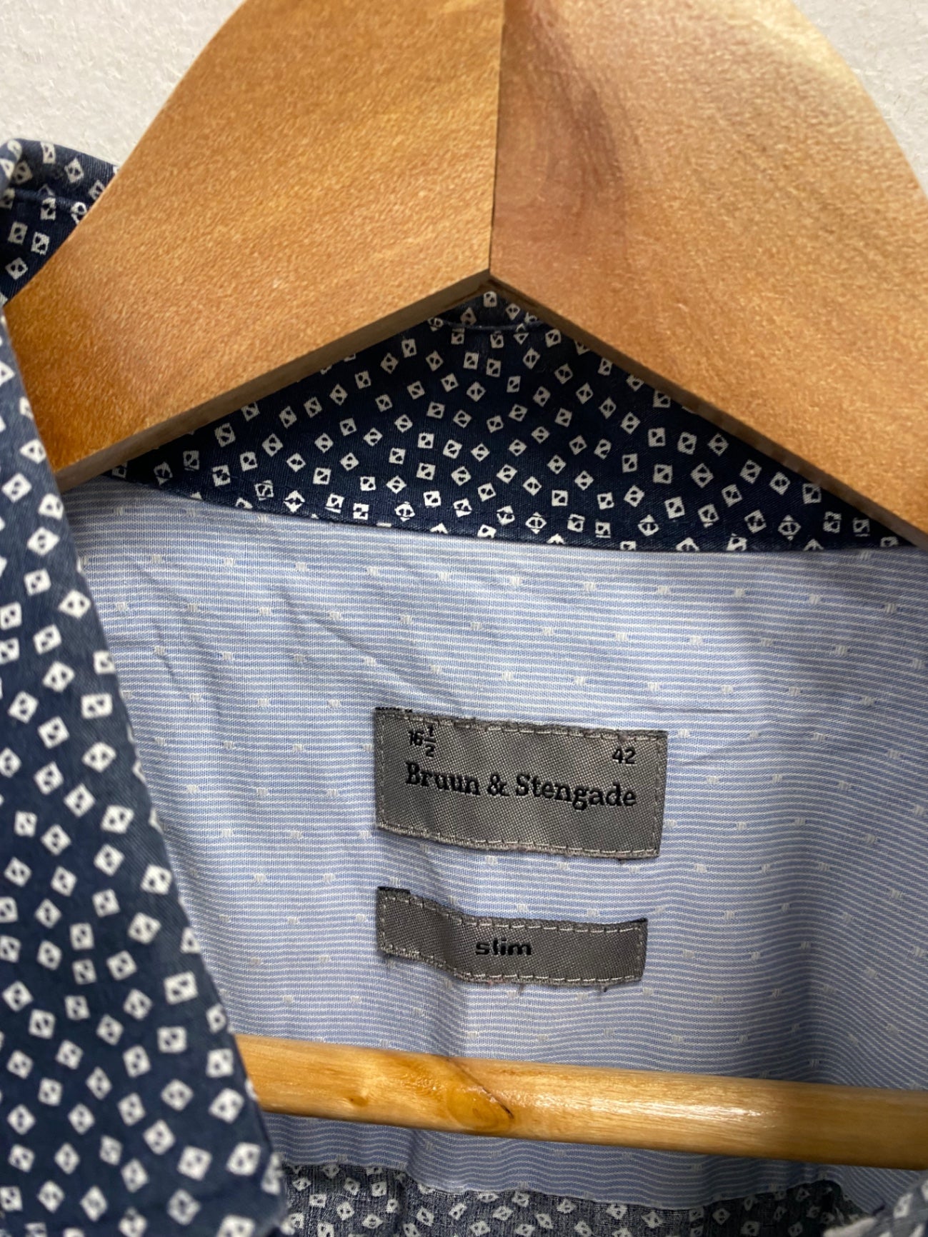 Fabulous Bruun & stengade Shirt 16.5" Navy Blue spotted Slim fit LG276