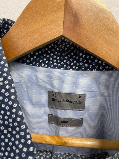 Fabulous Bruun & stengade Shirt 16.5" Navy Blue spotted Slim fit LG276