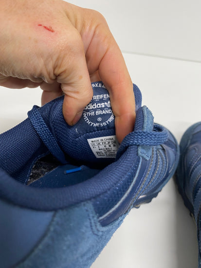 Fabulous Adidas ZX 750 suede Sneakers Uk8 Navy Blue Classics LT002