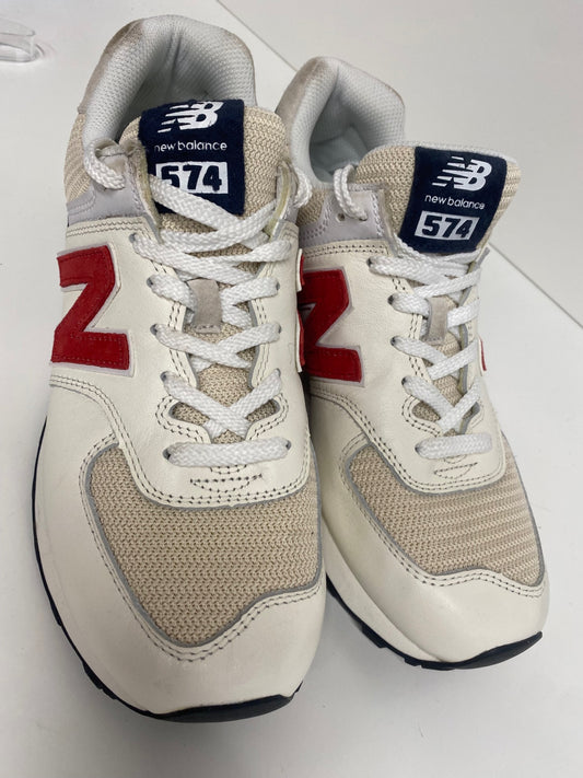 Fabulous New Balance 574 low sea salt Sneakers UK9 Beige ML574WN2 LT002