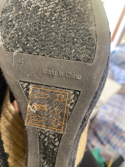 Fabulous Lauren Ralph Lauren Toni Patent Wedge Sandals UK6 Black KF221