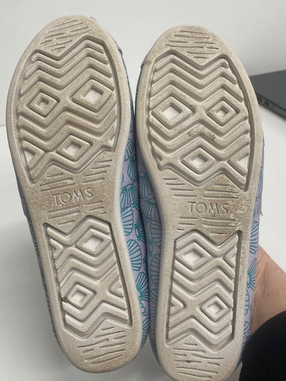 Fabulous TOMS Mermaid shell Pumps UK4 Light purple & blue shell pattern KF221