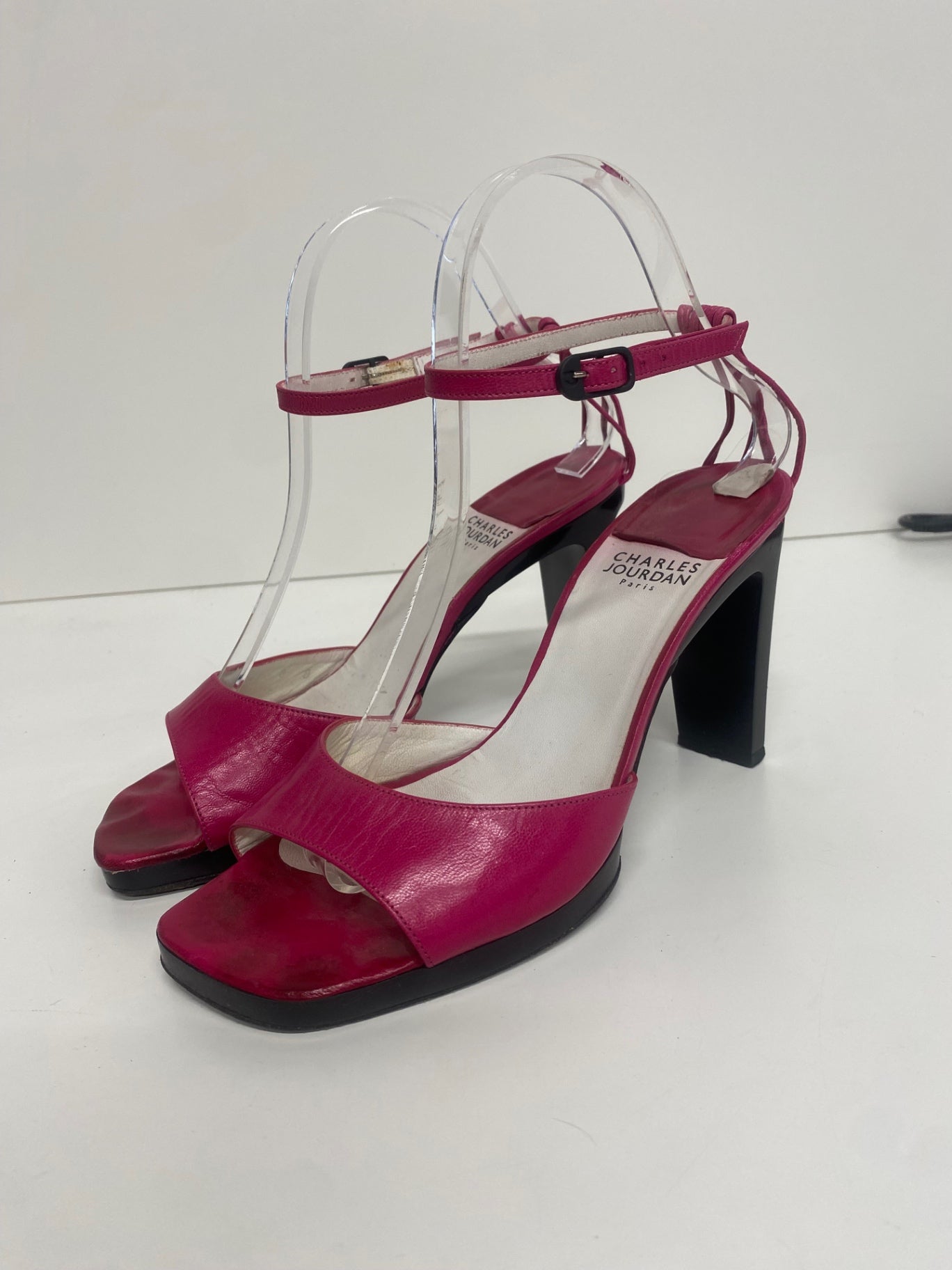 Fabulous Charles Jourdan leather ankle strap Sandals UK5 Fuschia Pink KF221