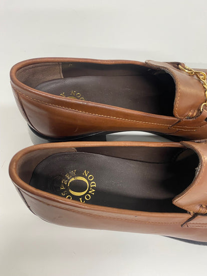 Fabulous Osprey classic timeless Loafers UK5 Brown tan leather chain details KF221