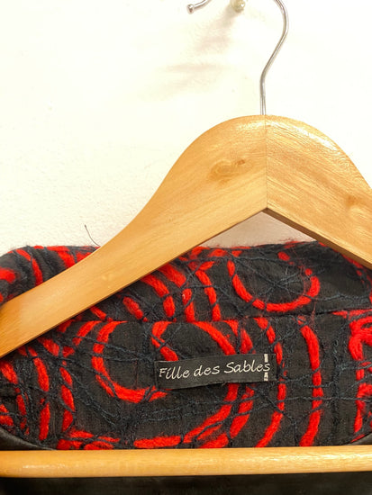 Fabulous Fille de sables Longline jacket & waistcoat UK 8 Black and Red manga alternative KF221