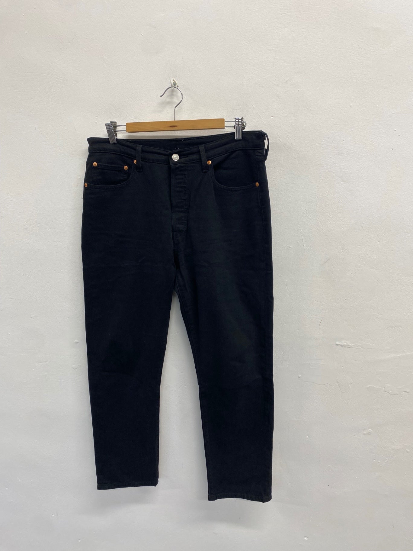 Fabulous Levi's 501 Straight jeans W32 L28 Black AC504