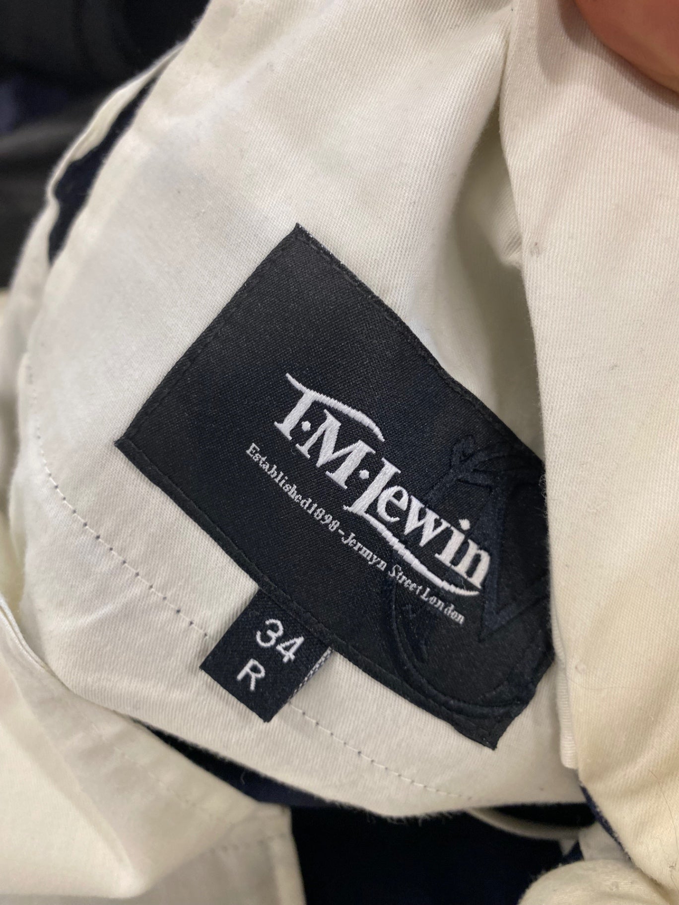 Fabulous TM Lewin Suit Merino & mohair  40L W34R Navy Blue Smart NN505