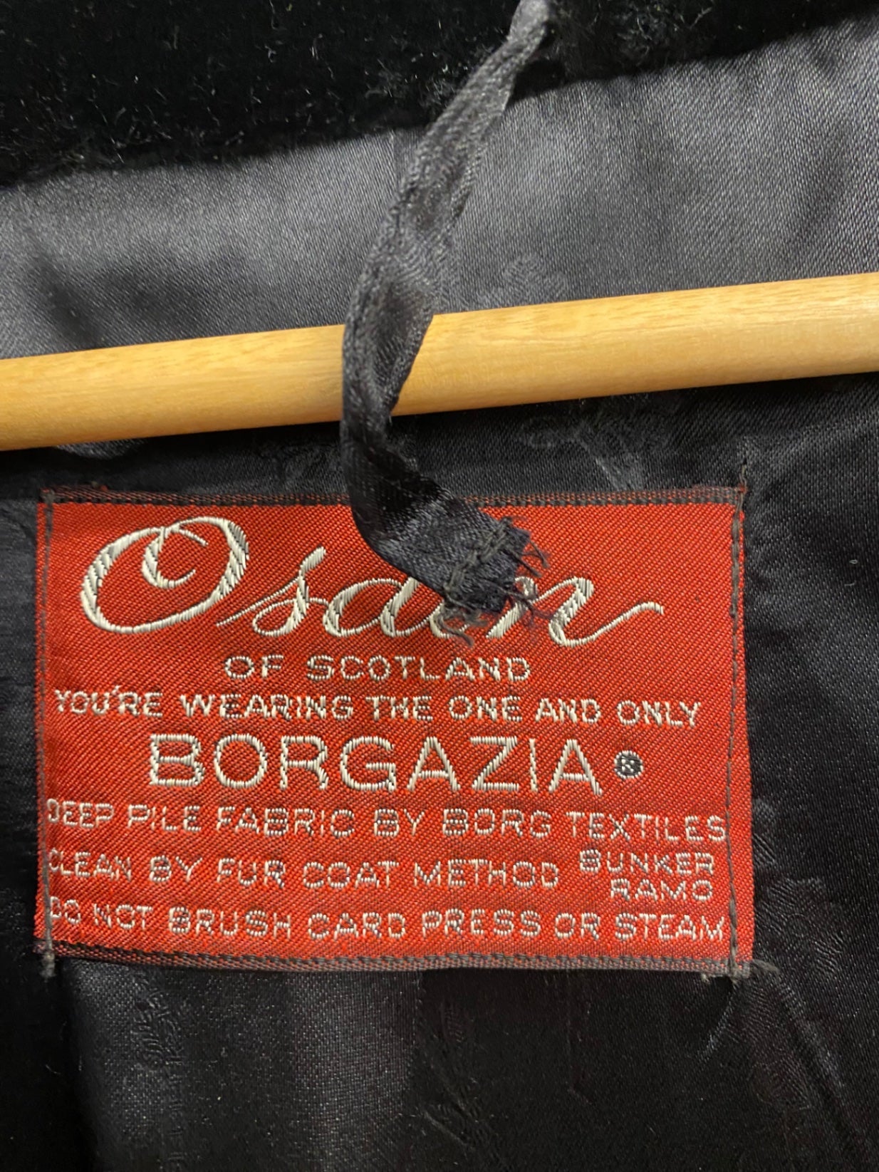 Fabulous retro Osdin Faux fur Scottish jacket UkS Black Vintage AW002