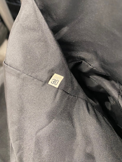 Fabulous ex hire wool Scottish Kilt Jacket Age 8-10 Black #906 MD001