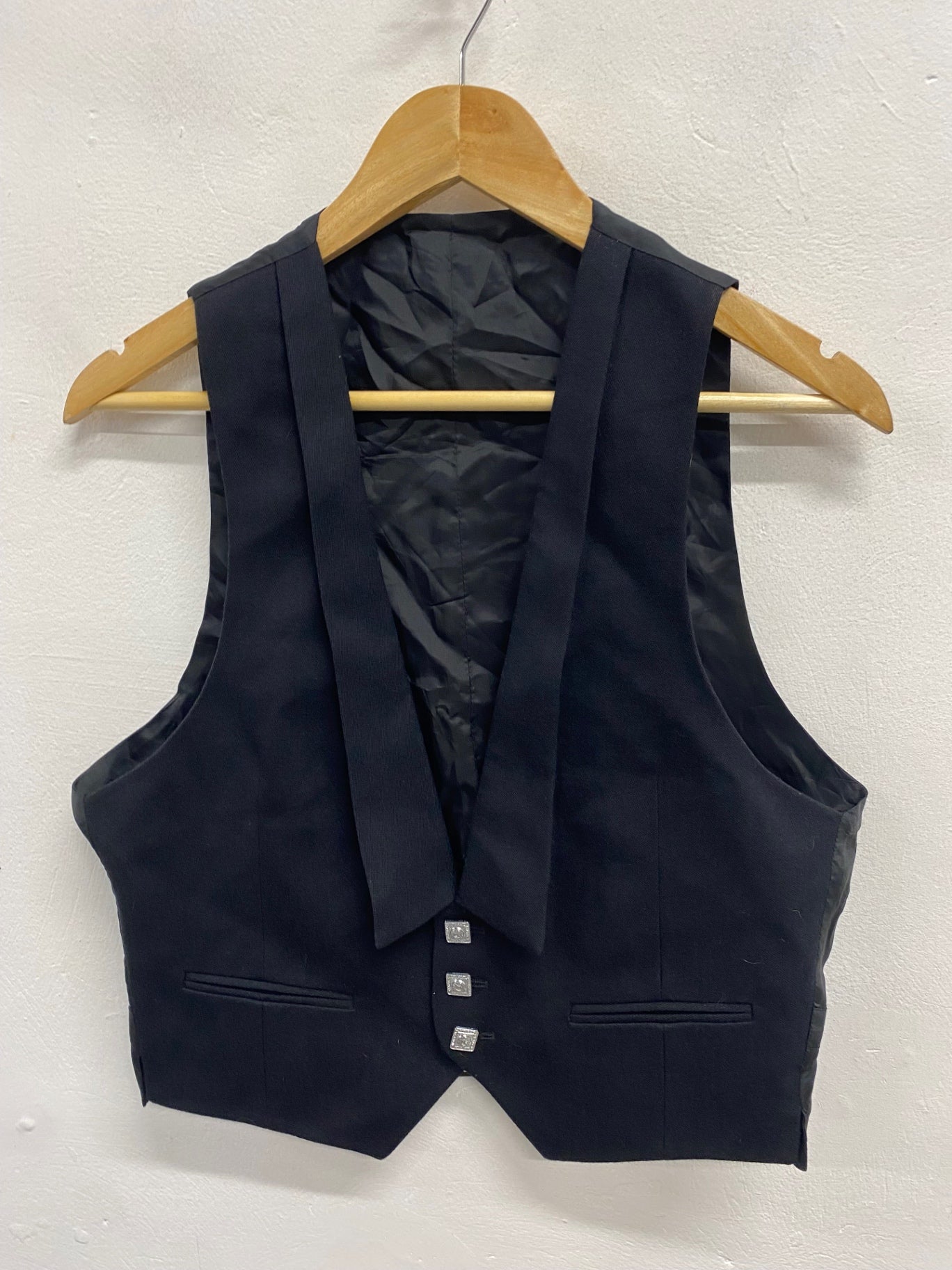 Fabulous ex hire Scottish Prince Charlie Wool Kilt waistcoat 36R Black #911 MD001