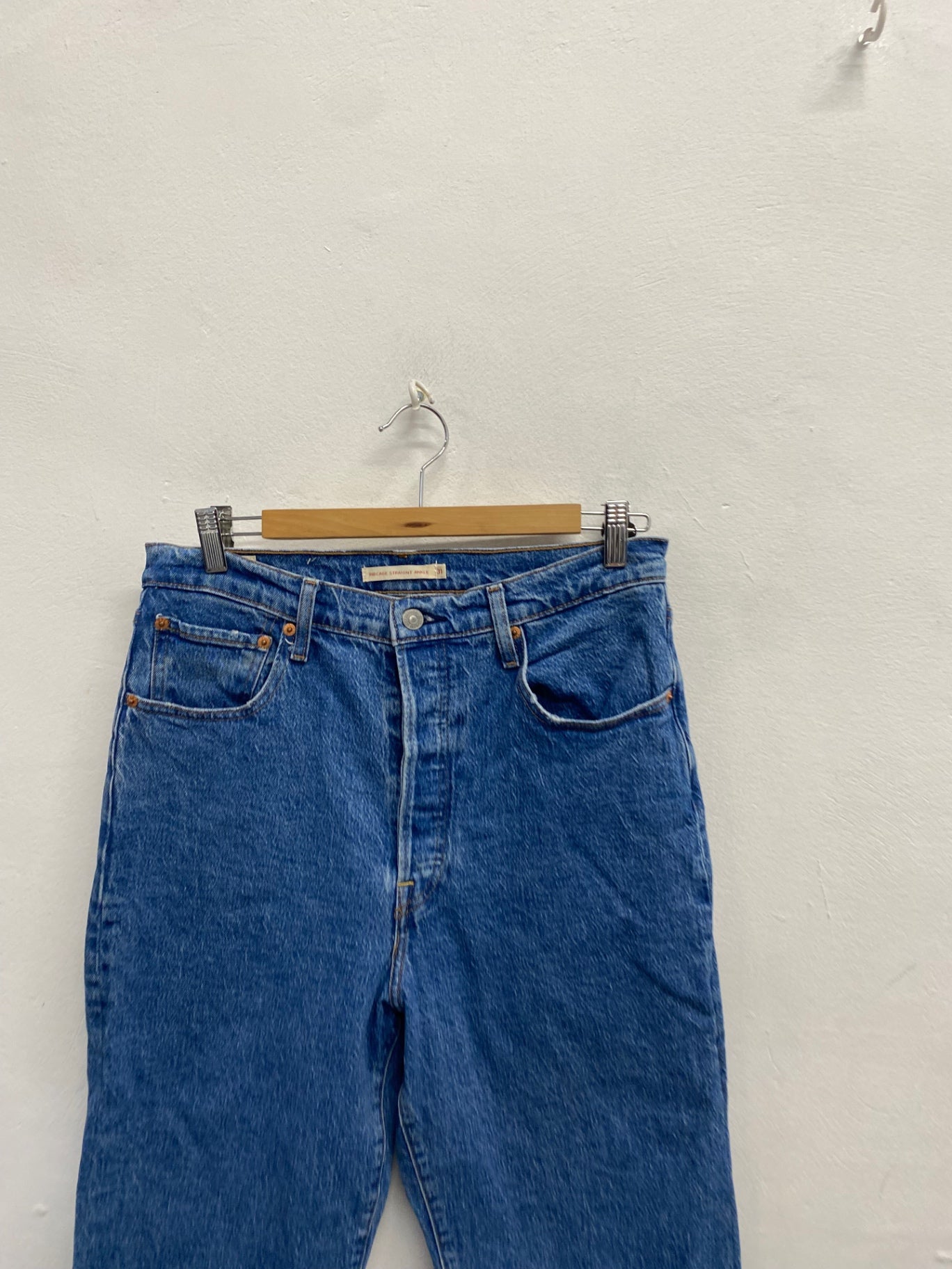 Fabulous Levi’s rib cage straight Cropped jeans W31" Blue NN505