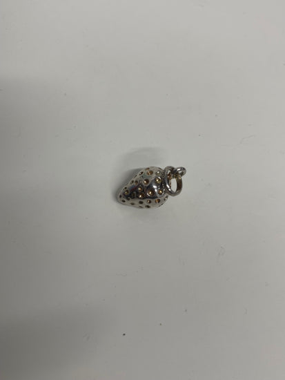 Fabulous Links of London strawberry Silver Bracelet charm One size DW002