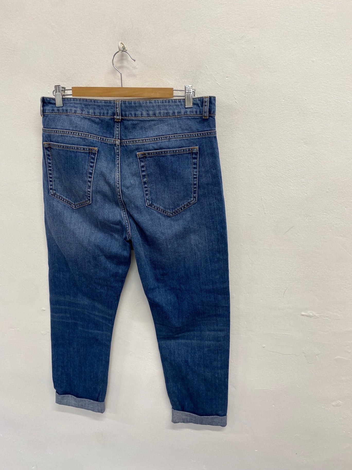 Fabulous Whistles Cropped boyfriend distressed jeans W30" Blue NN505