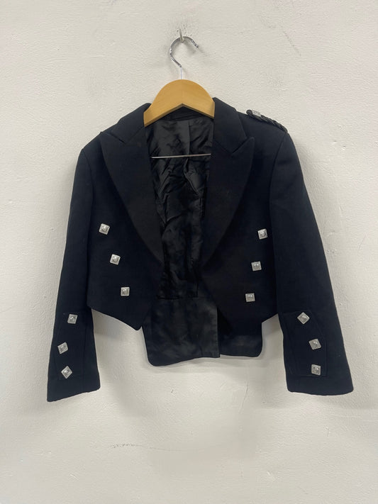 Fabulous Ex Hire Prince Charlie Scottish Blazer Age 6-7 Black #913 MD002