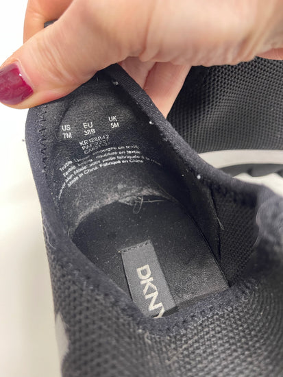 Fabulous DKNY Azer Sneakers UK5 Black classics TA506