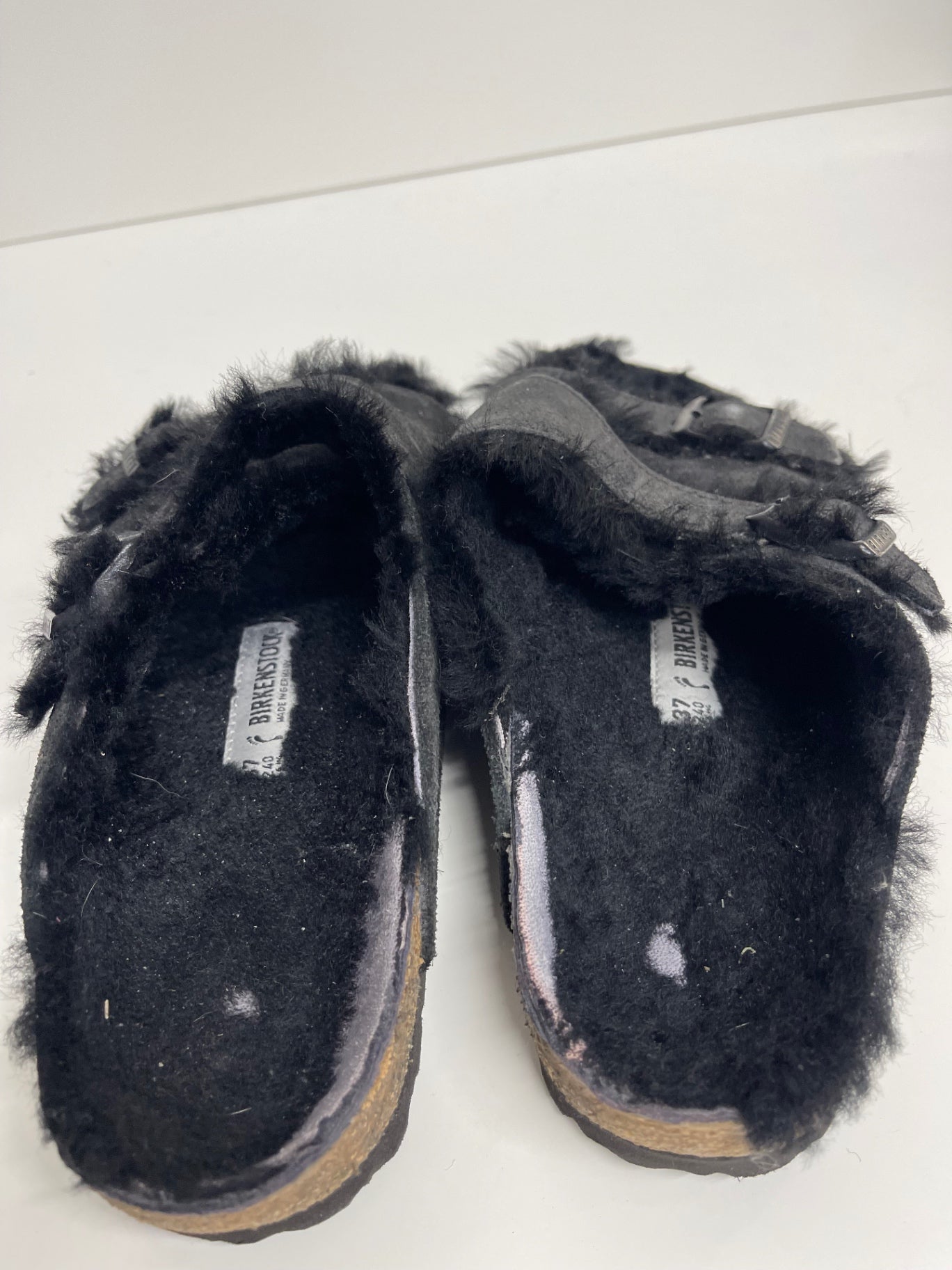 Fabulous Birkenstock Arizona shearling Sandals UK4 Black KM507
