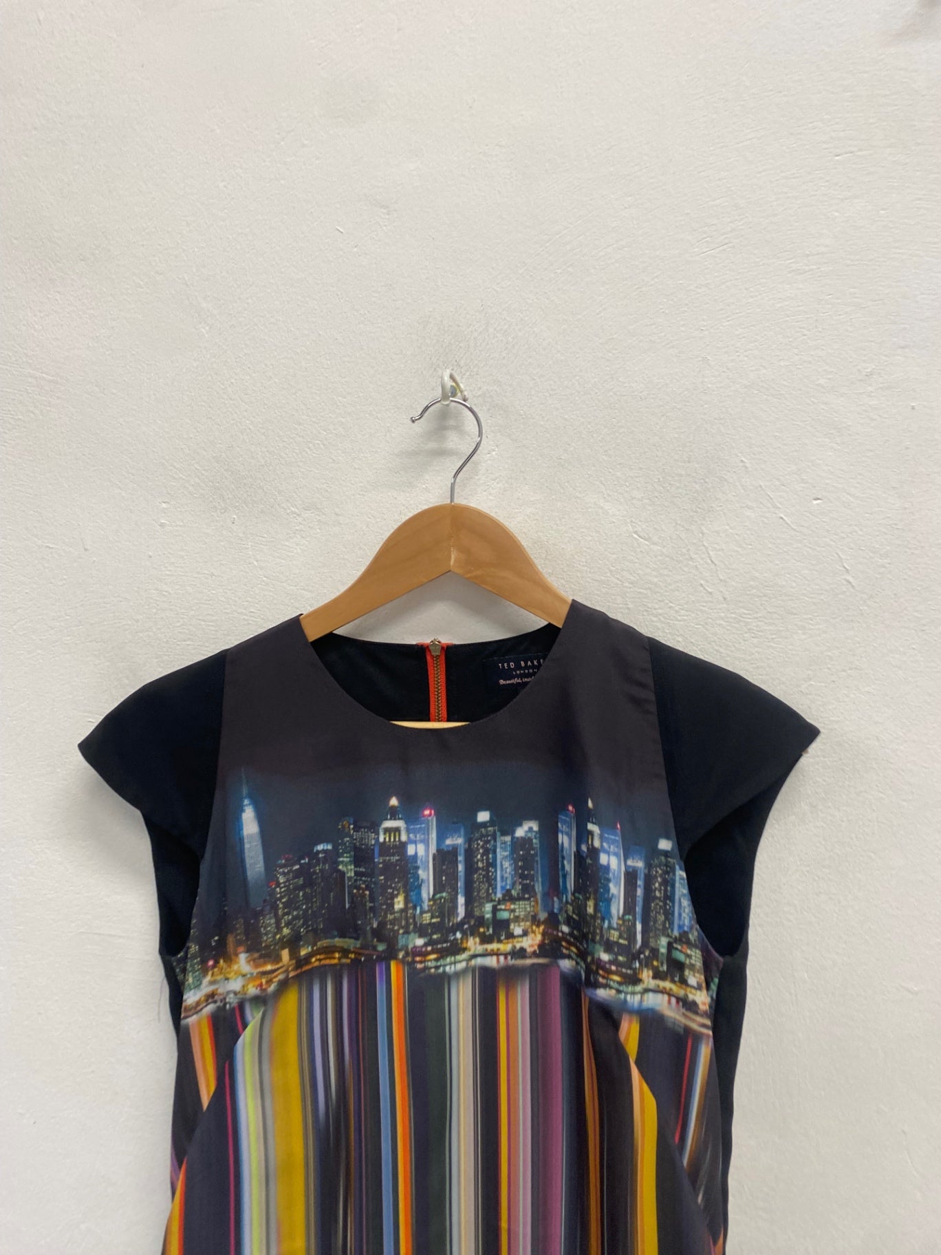 Fabulous Ted Baker nula nightlife Mini dress UK 8 Multicolor CC510