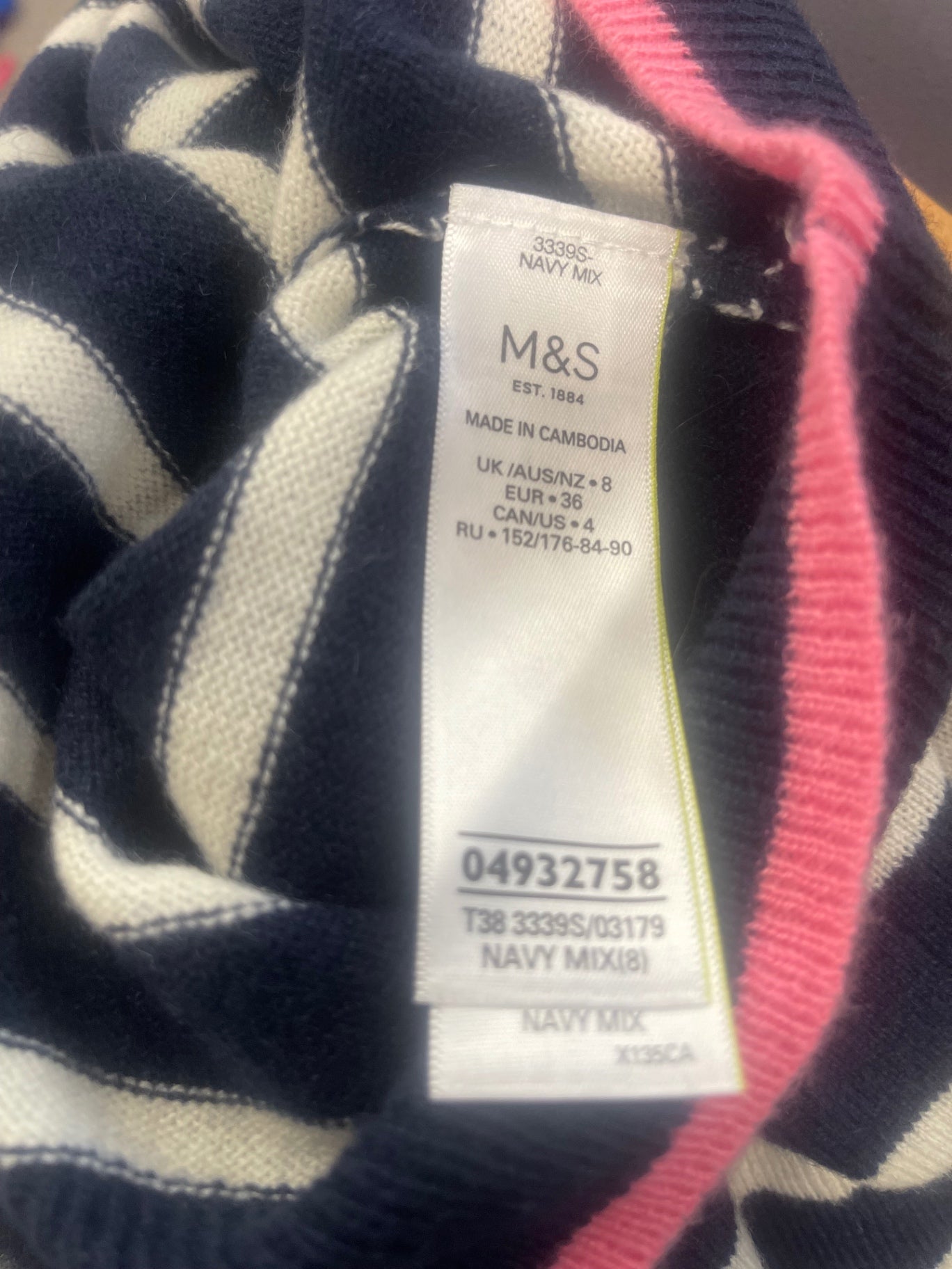 Fabulous Autograph pure cashmere Top UK8 Navy blue & white WLH511