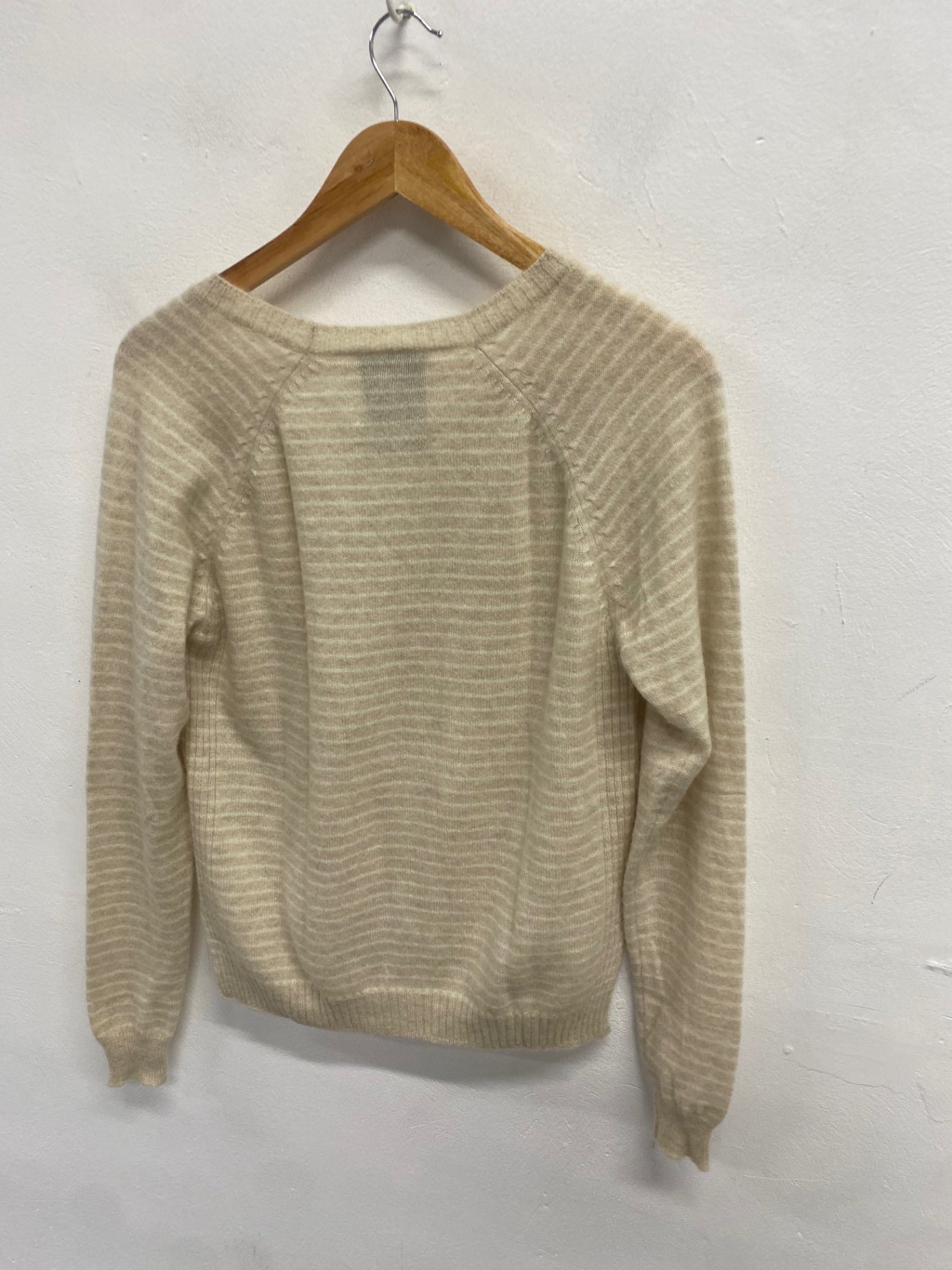 Fabulous Banjo & matilda Knitted jumper cashmere UK 8 Cream WLH511