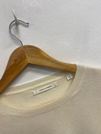 Fabulous Chinti & parker cashmere it’s late kiss me jumper UK 8 Cream WLH511