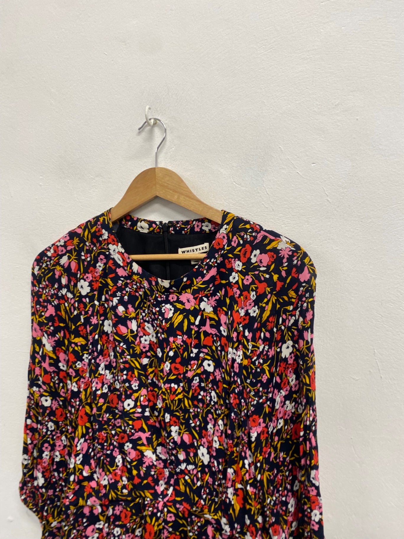 Fabulous Whistles meadow Midi Dress UK 14 Multicolored floral LB512