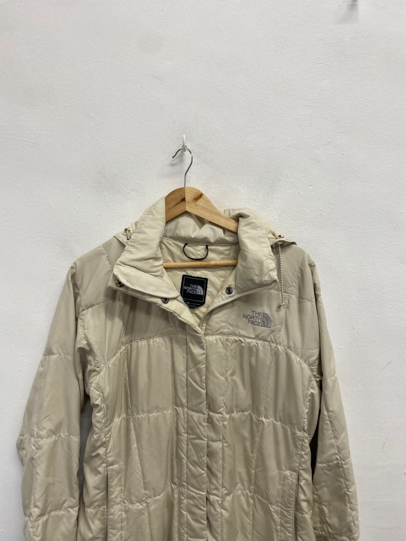 Fabulous The North Face longline Puffer Jacket UK 10/12 Beige down filled CC510