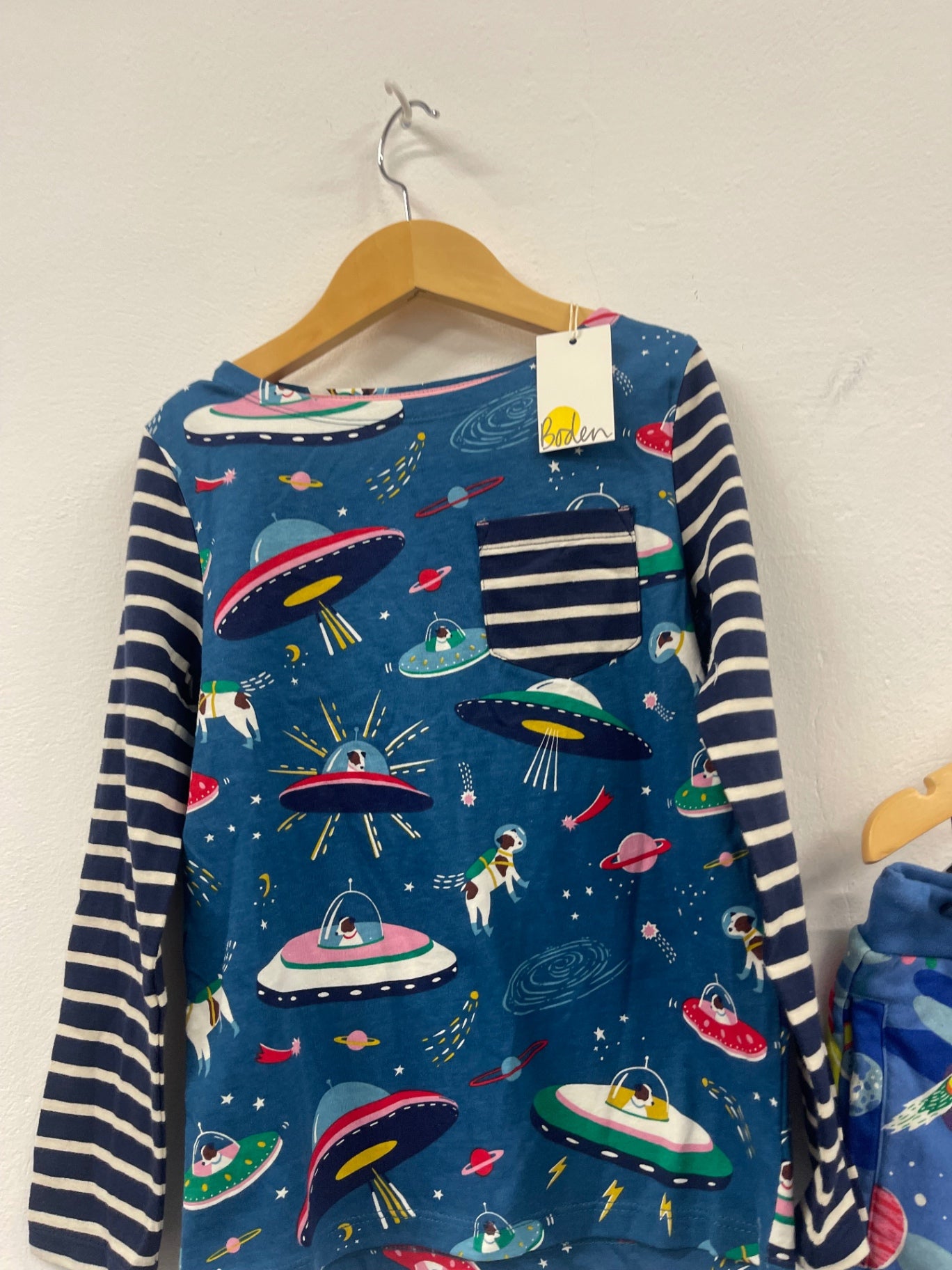 Fabulous Mini Boden space top & bottoms OutfitAge 7-8 Blue