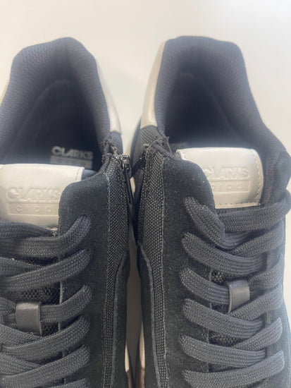 Fabulous Clark’s Cico Mid O teenager Sneakers Uk7 Black Suede LW516