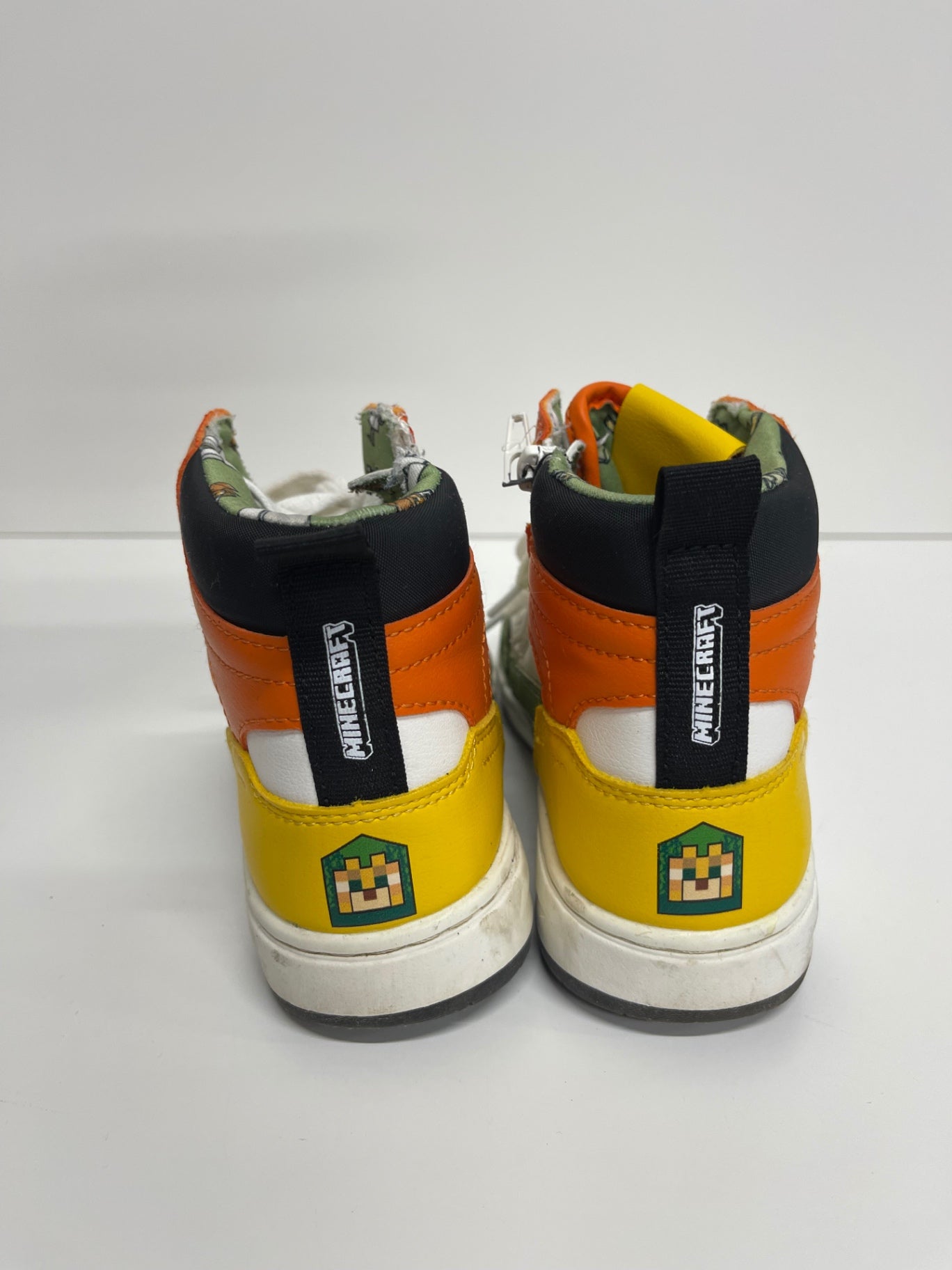 Fabulous ZARA Sneakers 32 Multi-coloured Rare NL529