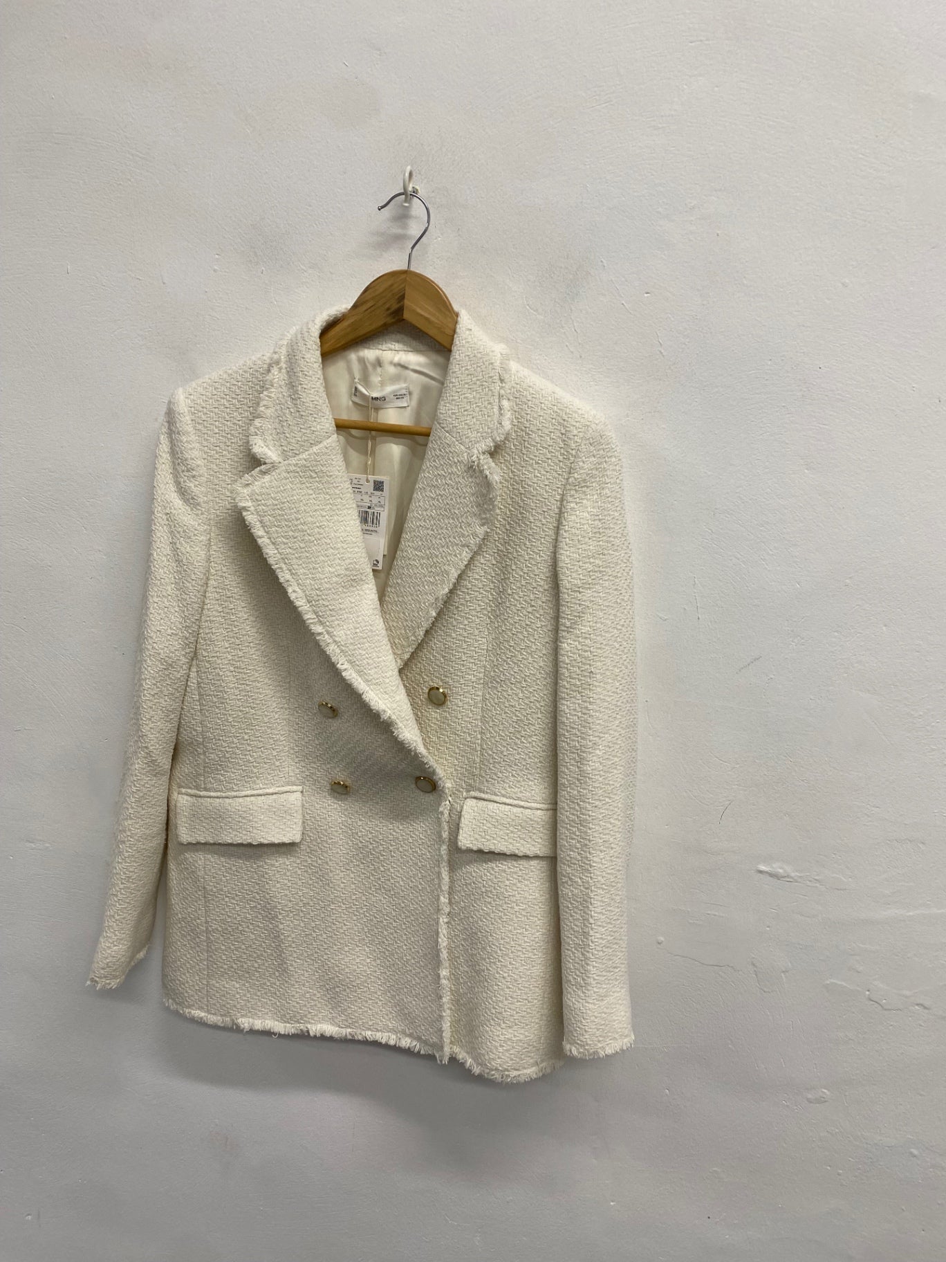 Fabulous Mango Blazer UK XL Cream tweed formal new LM530