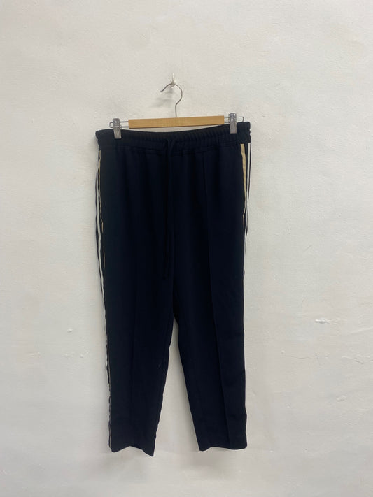Stunning REISS Odell taper Wide leg trousers UK 12 Black stripe KC528