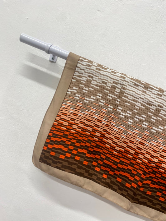 Stunning Jacqmar neck Scarf Small brown orange CW534