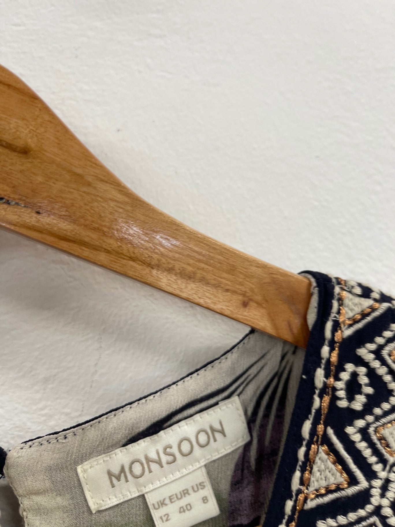 Stunning Monsoon Egyptian floaty occasion Dress UK12 Multicoloured KS544