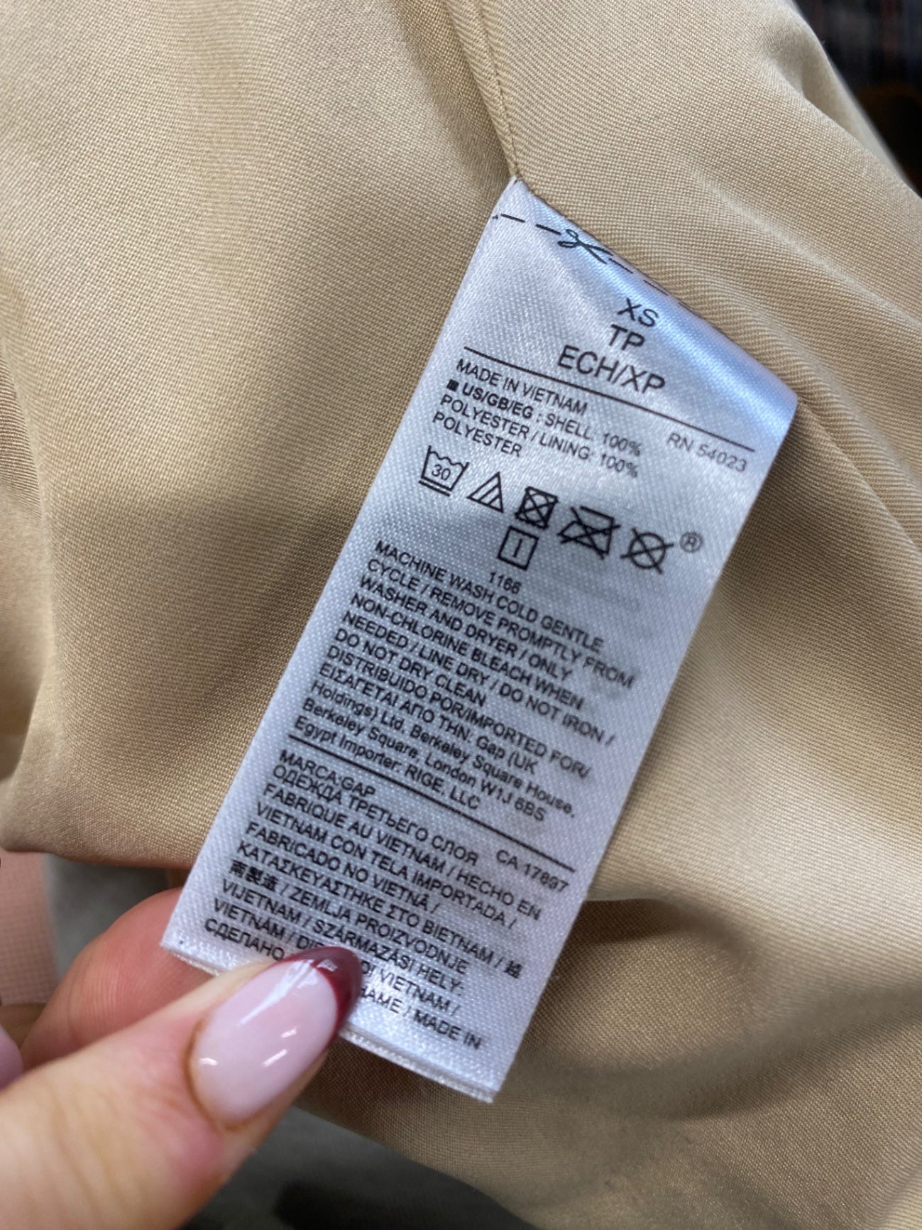 Stunning GAP Faux fur jacket Uk 8 Beige FM547