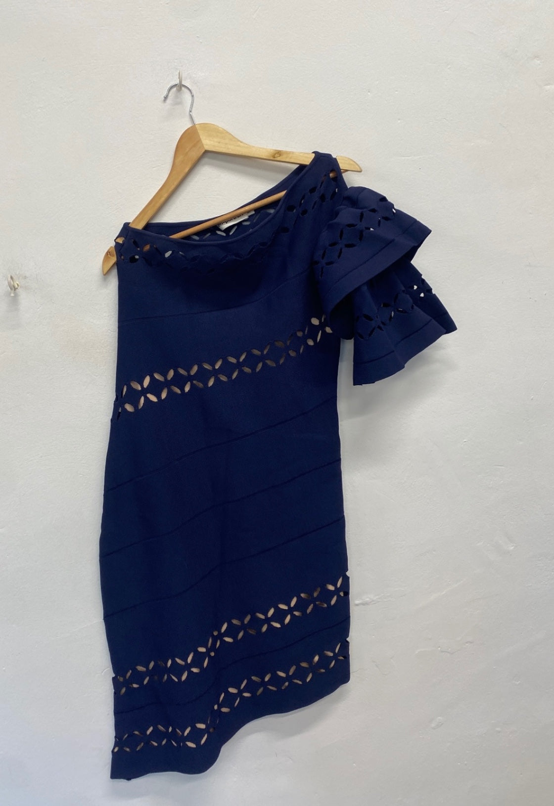 Stunning self-portrait Midi Dress one shoulder UK 12 Navy blue broderie SD553