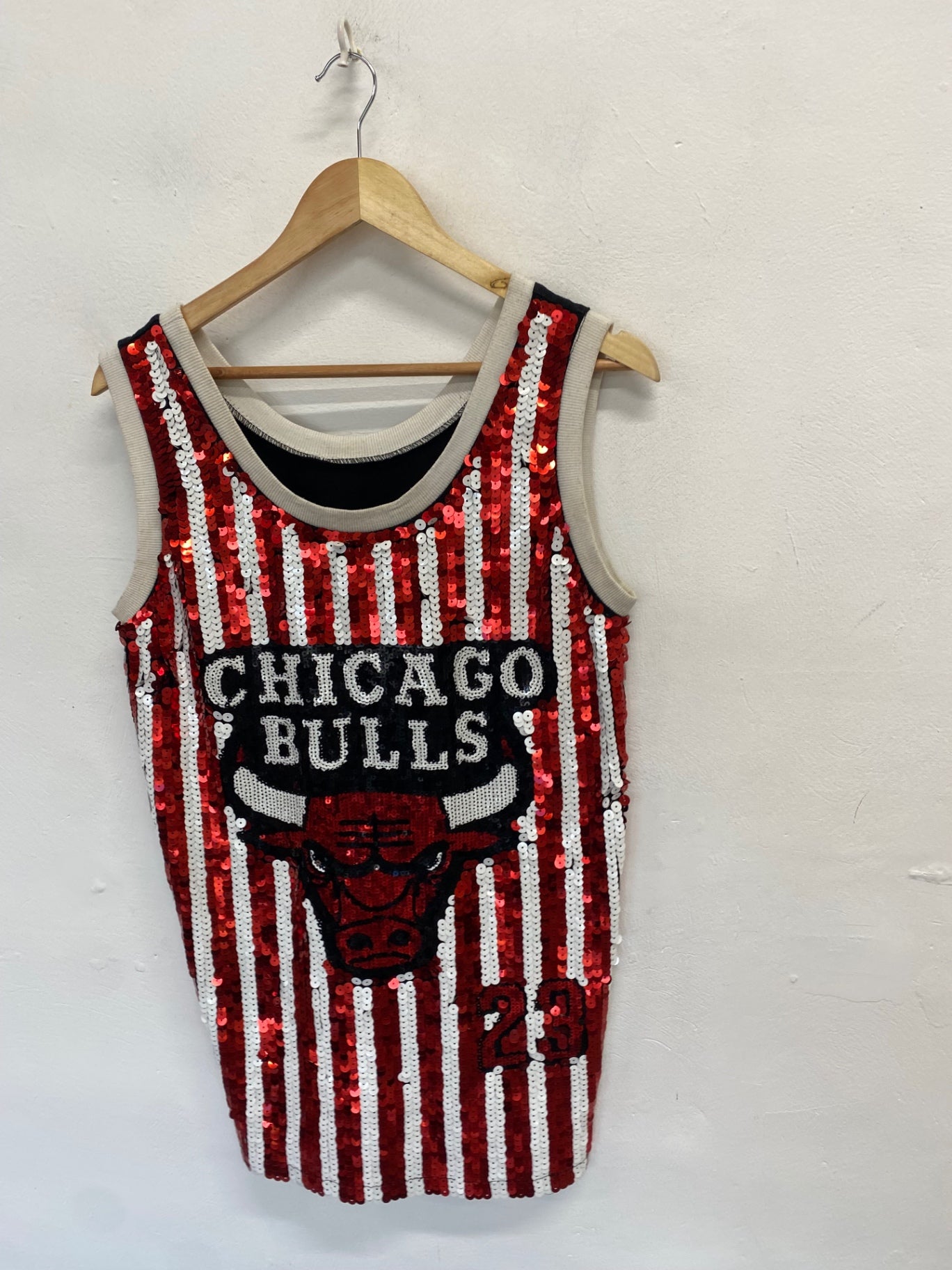 Stunning y2k Chicago bulls Tank Top Uk 10 Red sequin SD553