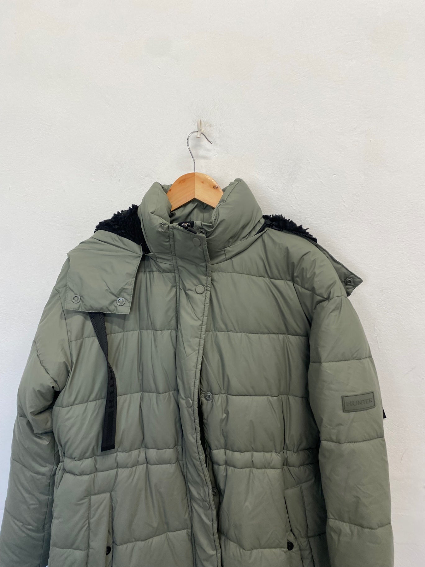 Stunning Hunter intrepid Puffer Jacket UK 8 khaki Green NB563