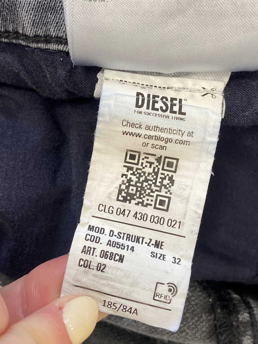 Classic men’s Diesel distressed Jeans W32" Grey NB563