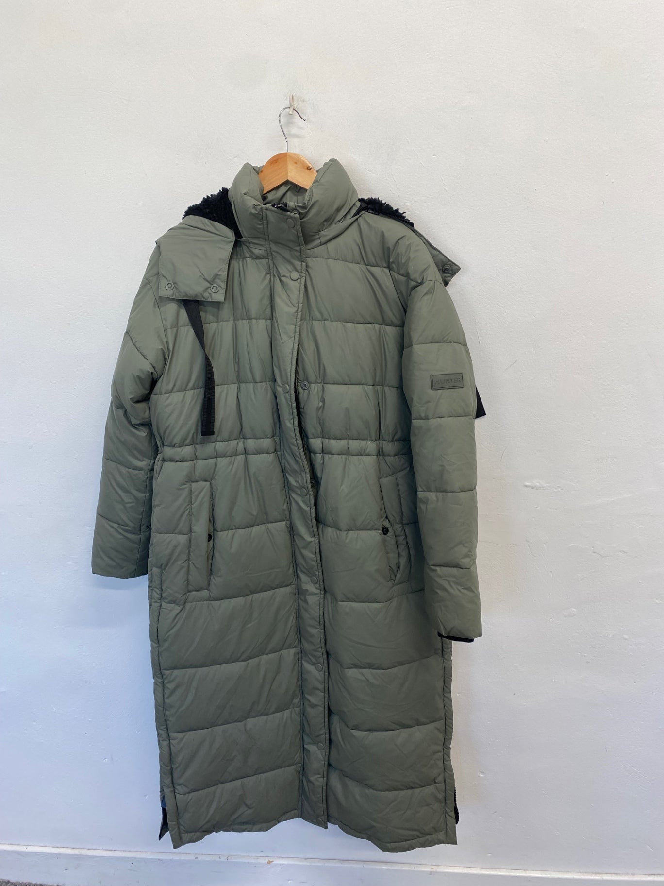 Stunning Hunter intrepid Puffer Jacket UK 8 khaki Green NB563