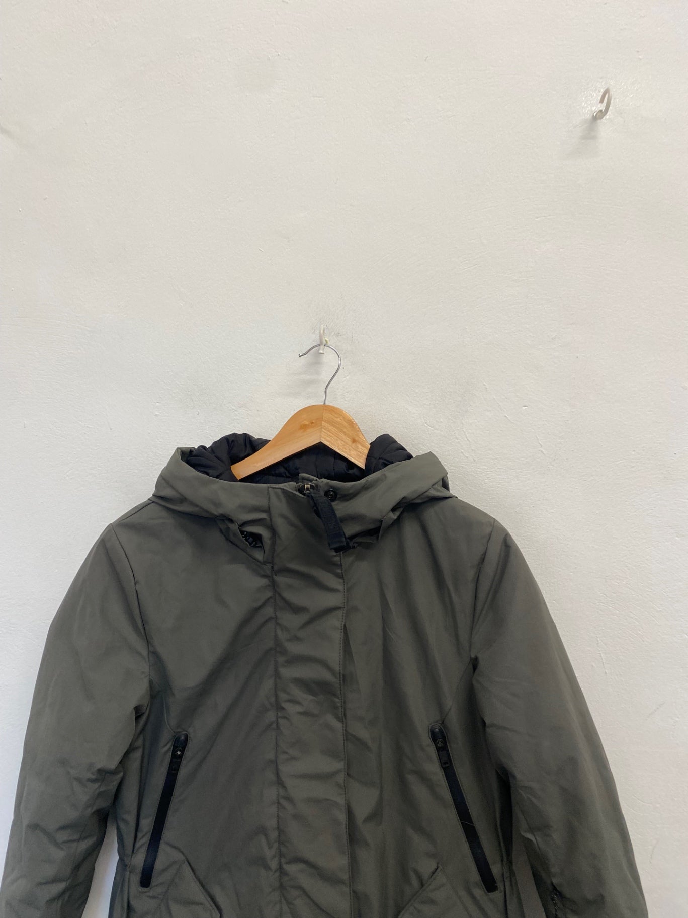 Fabulous womens Khujo Puffer Jacket UK S Khaki NB563