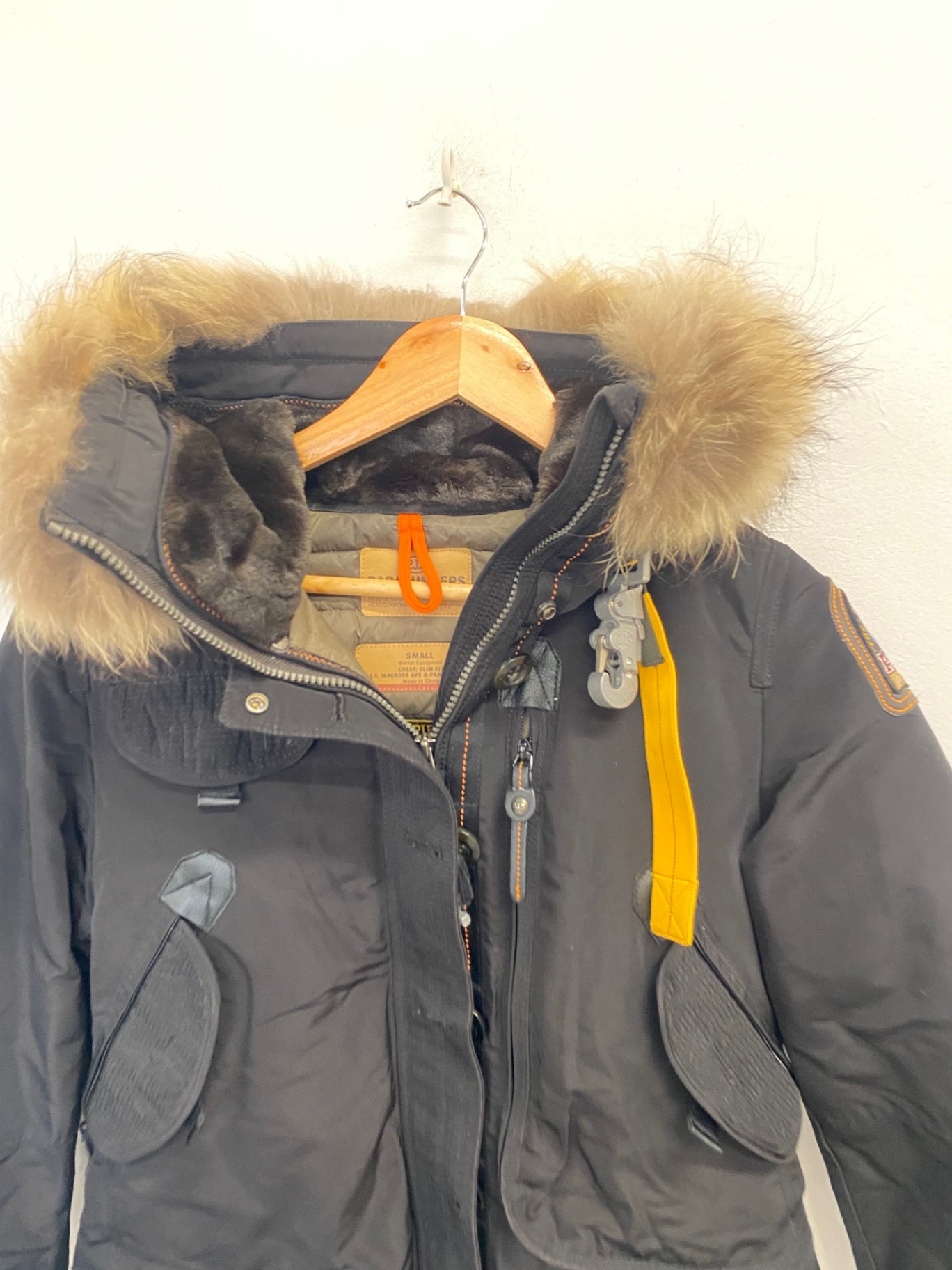 Fabulous Parajumpers rescue mountain equipment Parka Jacket down filled UK 8 Black NB563 