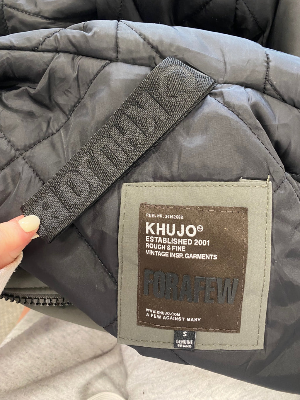 Fabulous womens Khujo Puffer Jacket UK S Khaki NB563