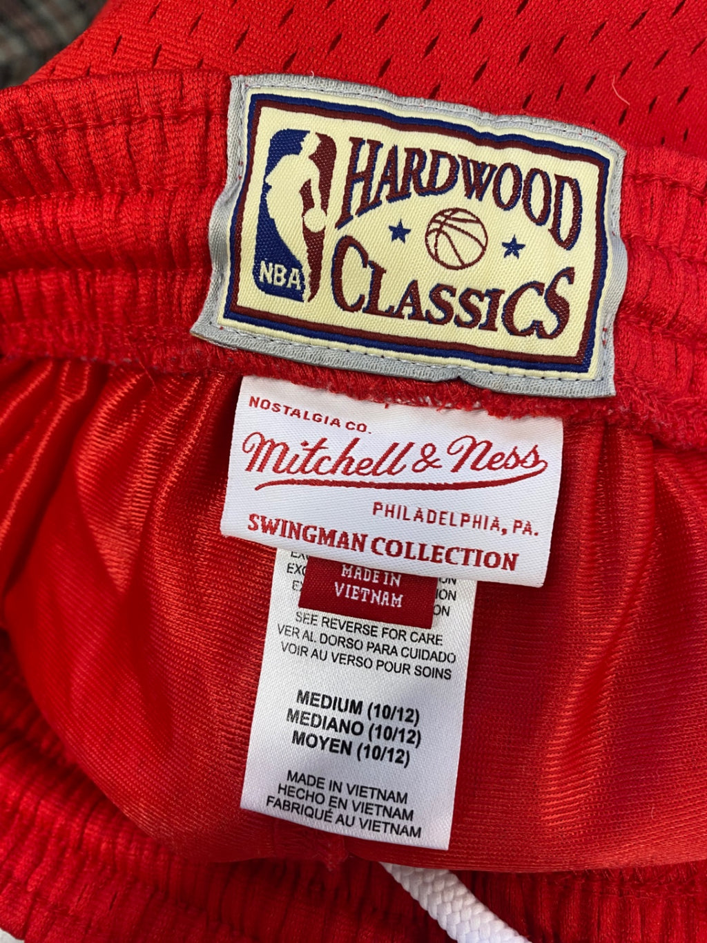 Classic Mitchell & Ness nba bulle Shorts Age 10-12 Red black NB563