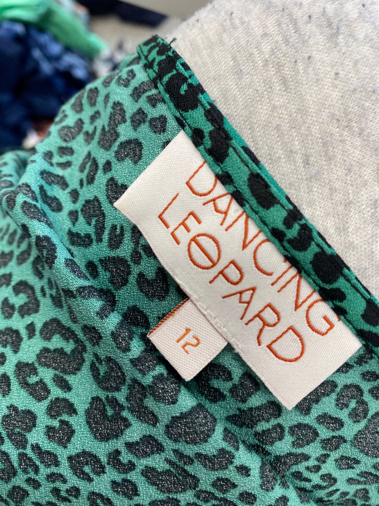 Stunning Dancing Leopard Midi Dress wrap UK 12 Green leopard AM564