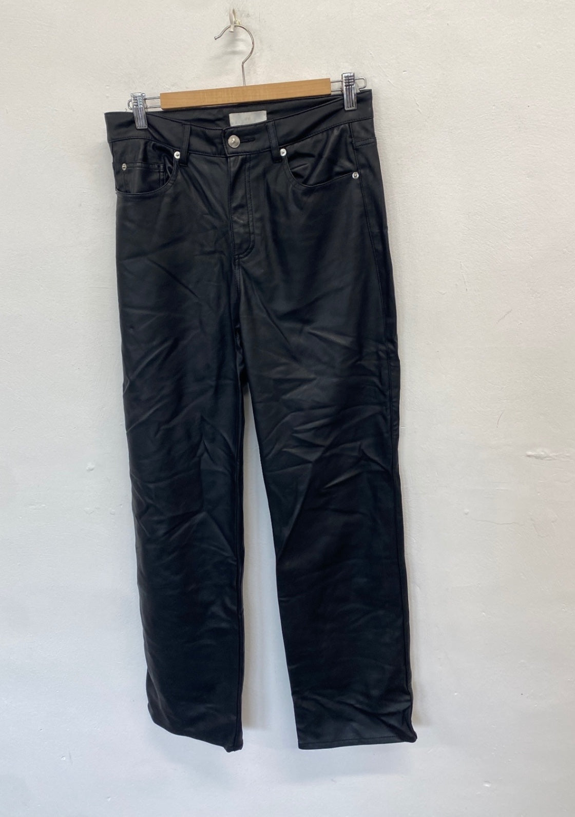 Stunning H&M Straight trousers UK 12 Black faux leather AM564