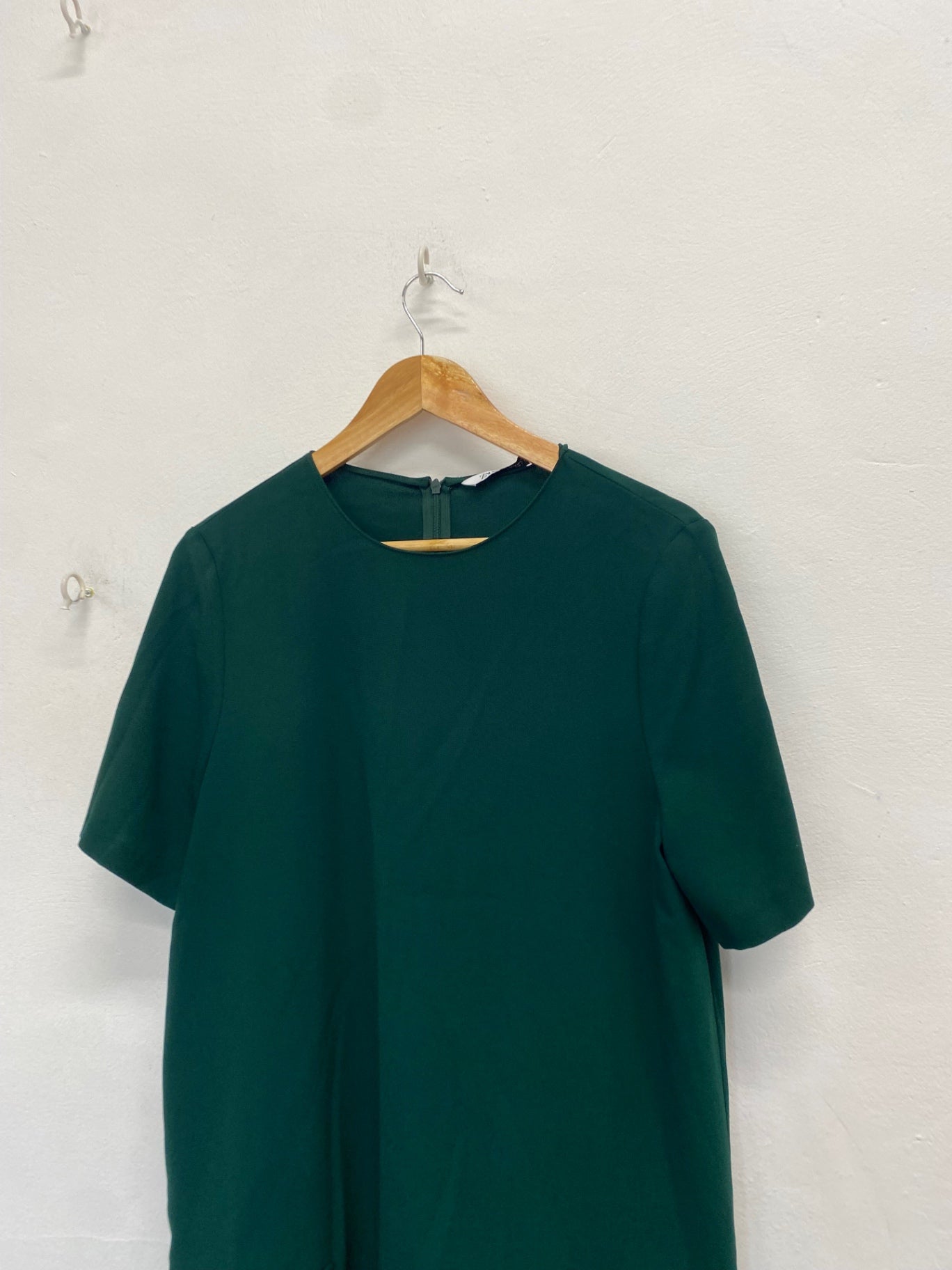 Stunning Zara Midi Dress UK 14 Dark Green pleated AM564